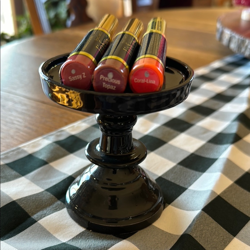 Set of Three Lipsticks - Sassy Z, Precious Topaz and Coral-Lina + Ooops remover!